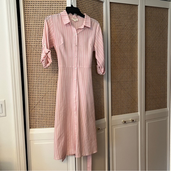 Collard Pink Midi Dress - Picture 1 of 4